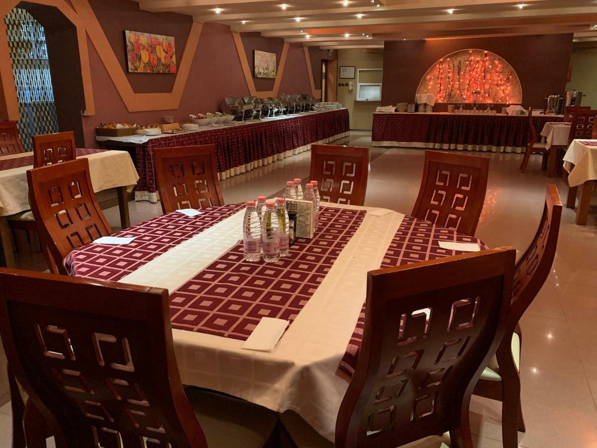 Hotel Konak Momchilgrad Εξωτερικό φωτογραφία