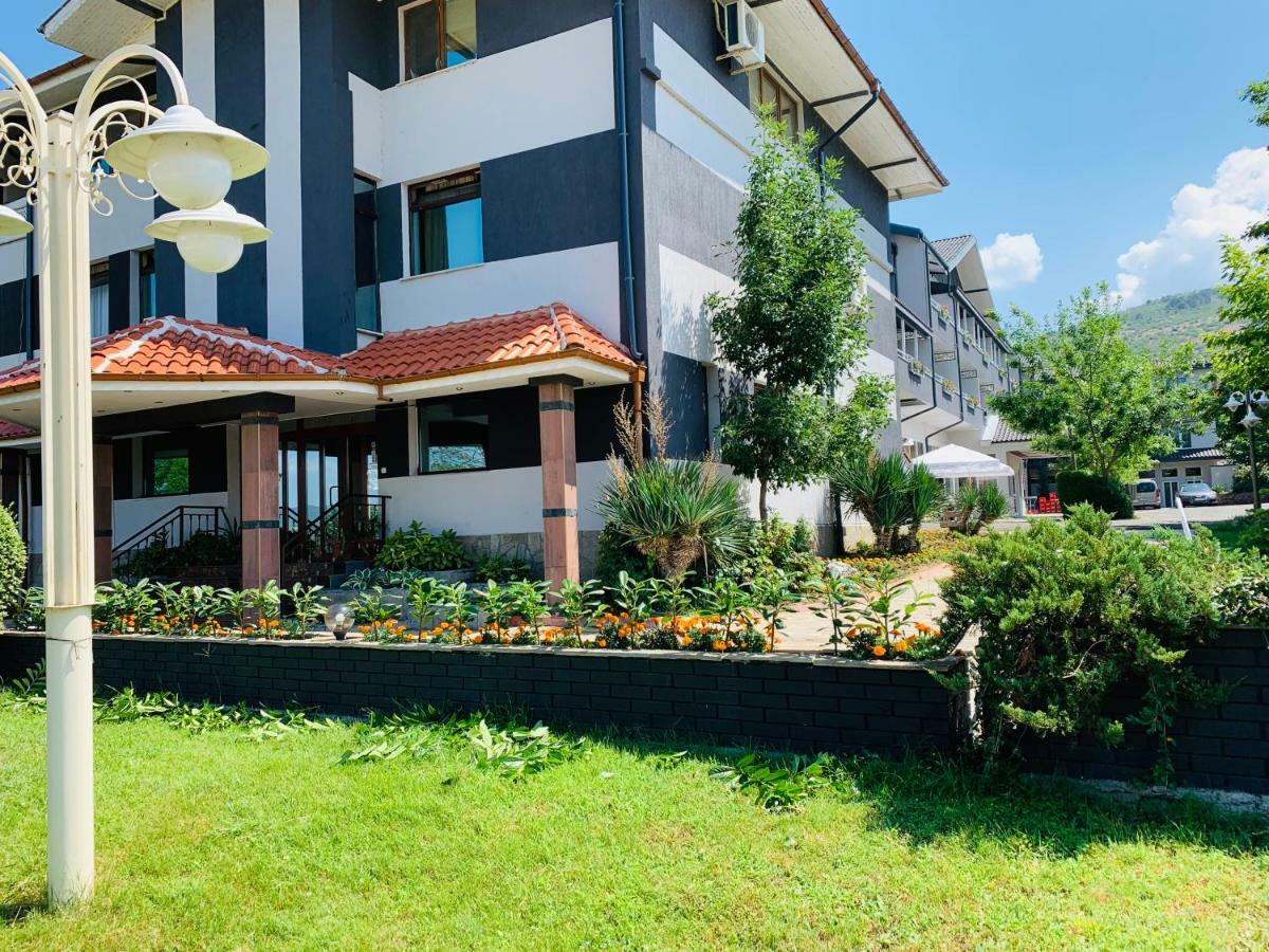 Hotel Konak Momchilgrad Εξωτερικό φωτογραφία
